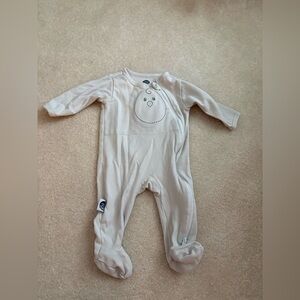 🌸5/$50🌸Nested Bean Cream Zen Footie Classic